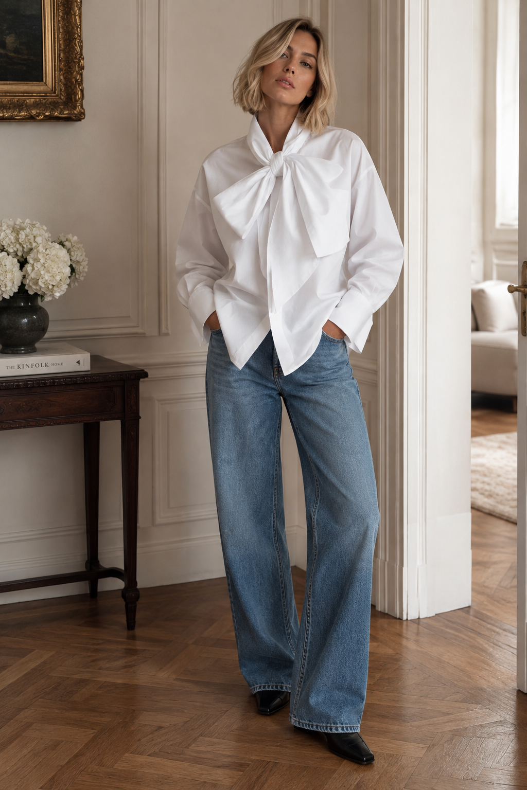 Amélie – Oversized Schleifenbluse in White