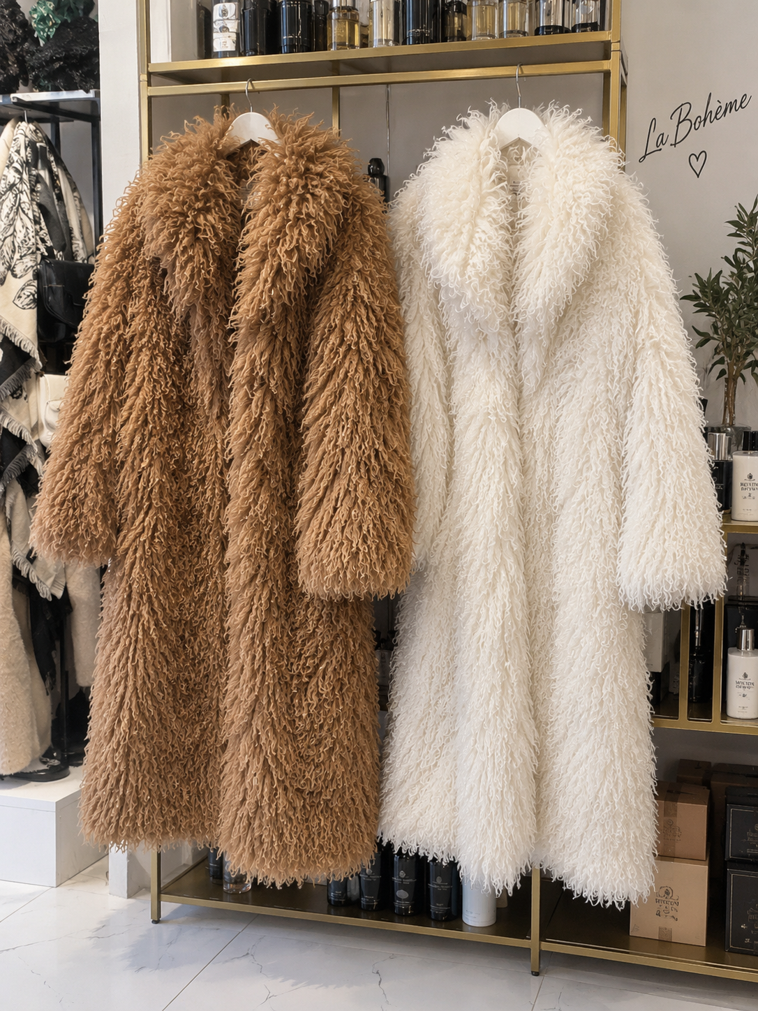 Mia – langer Faux-Fur-Mantel in Ivory & Caramel