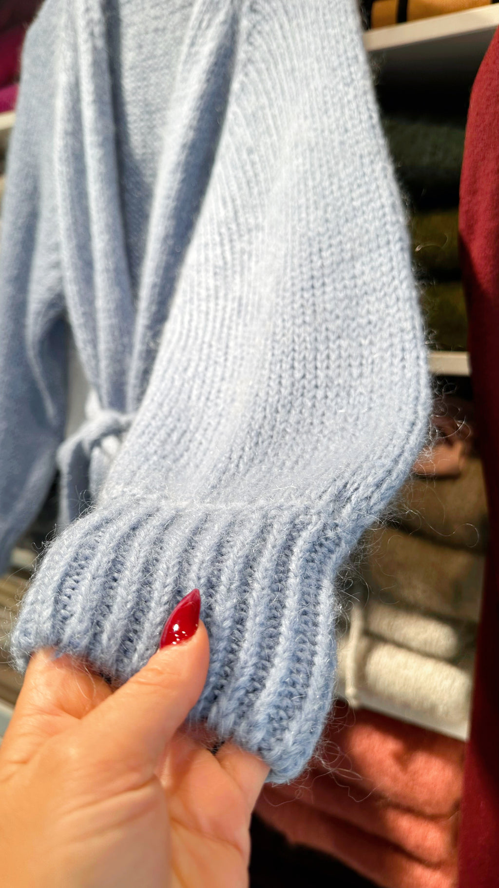 Celeste – Mohair-Strickjacke mit Bindegürtel