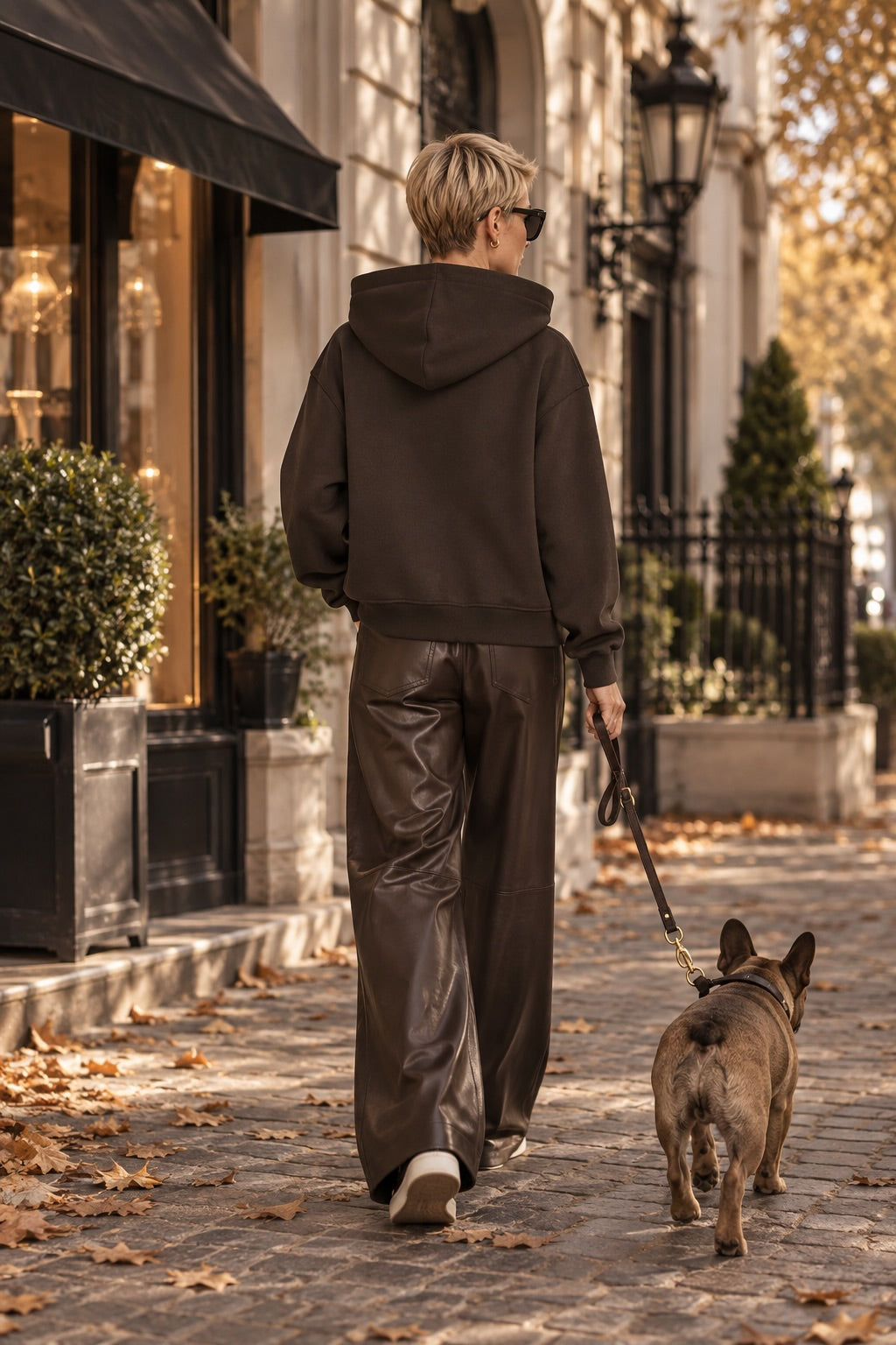 Heidy – Hoodie mit Satin-Schleife in Dark Chocolate